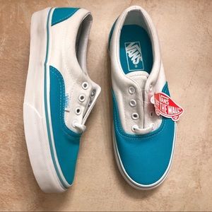 💫blue and white vans eras